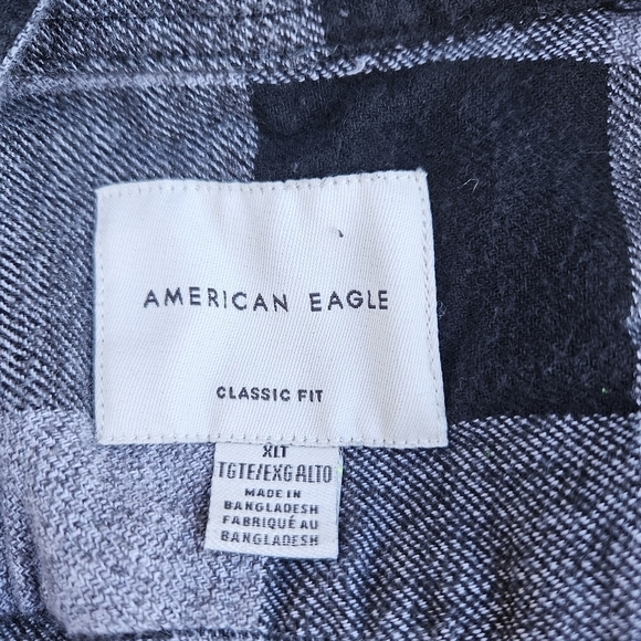 American Eagle AE super soft flannel shirt in charcoal black gray plaid XLT tall - Picture 5 of 6